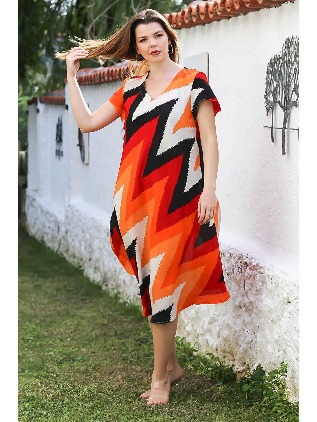 Turuncu V Yaka Düşük Kol Allover Baskılı Casual Viskon Dokuma Elbise 115 66-6