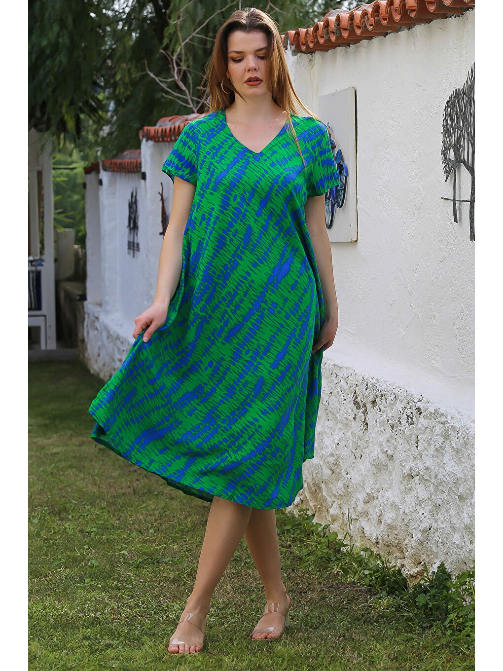 Yeşil V Yaka Düşük Kol Allover Baskılı Casual Viskon Dokuma Elbise 115 66-1