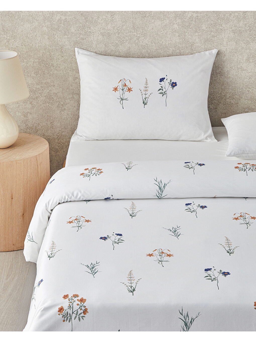 Meadow Magic Pamuk Çift Kişilik Nevresim Takımı 200x220 cm Turuncu-Mavi-1