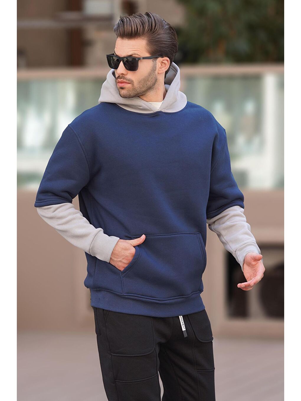 Madmext Lacivert Kapüşonlu Cep Detaylı Erkek Sweatshirt 7071 - 1