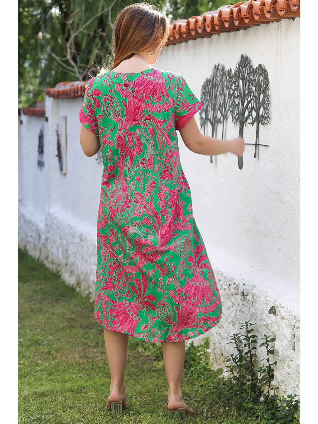 Yeşil-Fuşya V Yaka Düşük Kol Allover Baskılı Casual Viskon Dokuma Elbise 115 66-5