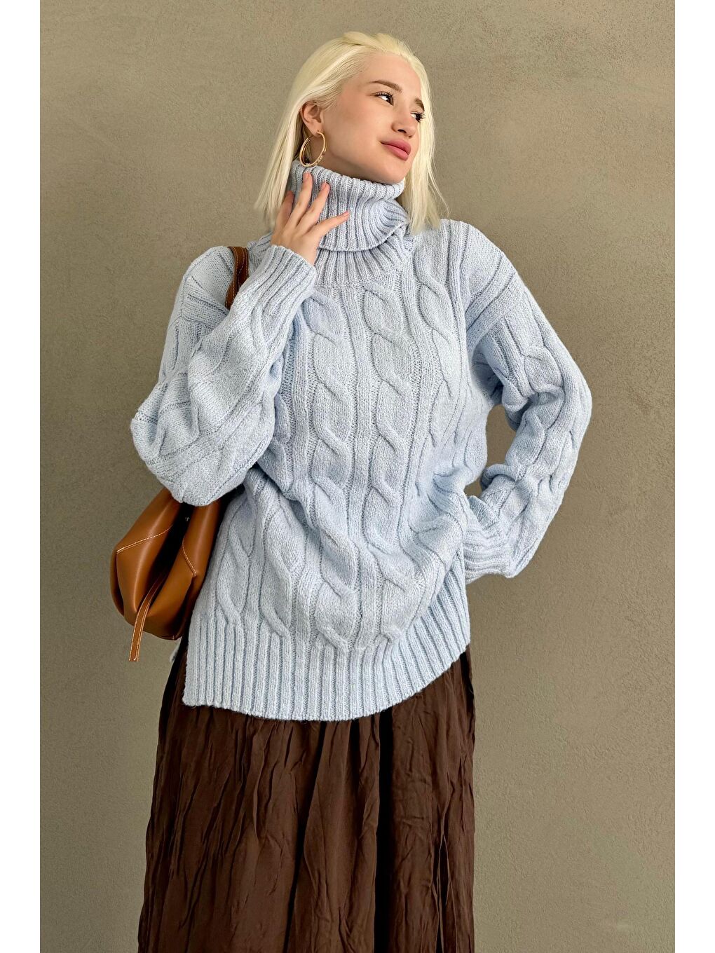 Mavi Boğazlı Triko Kazak Mg2376