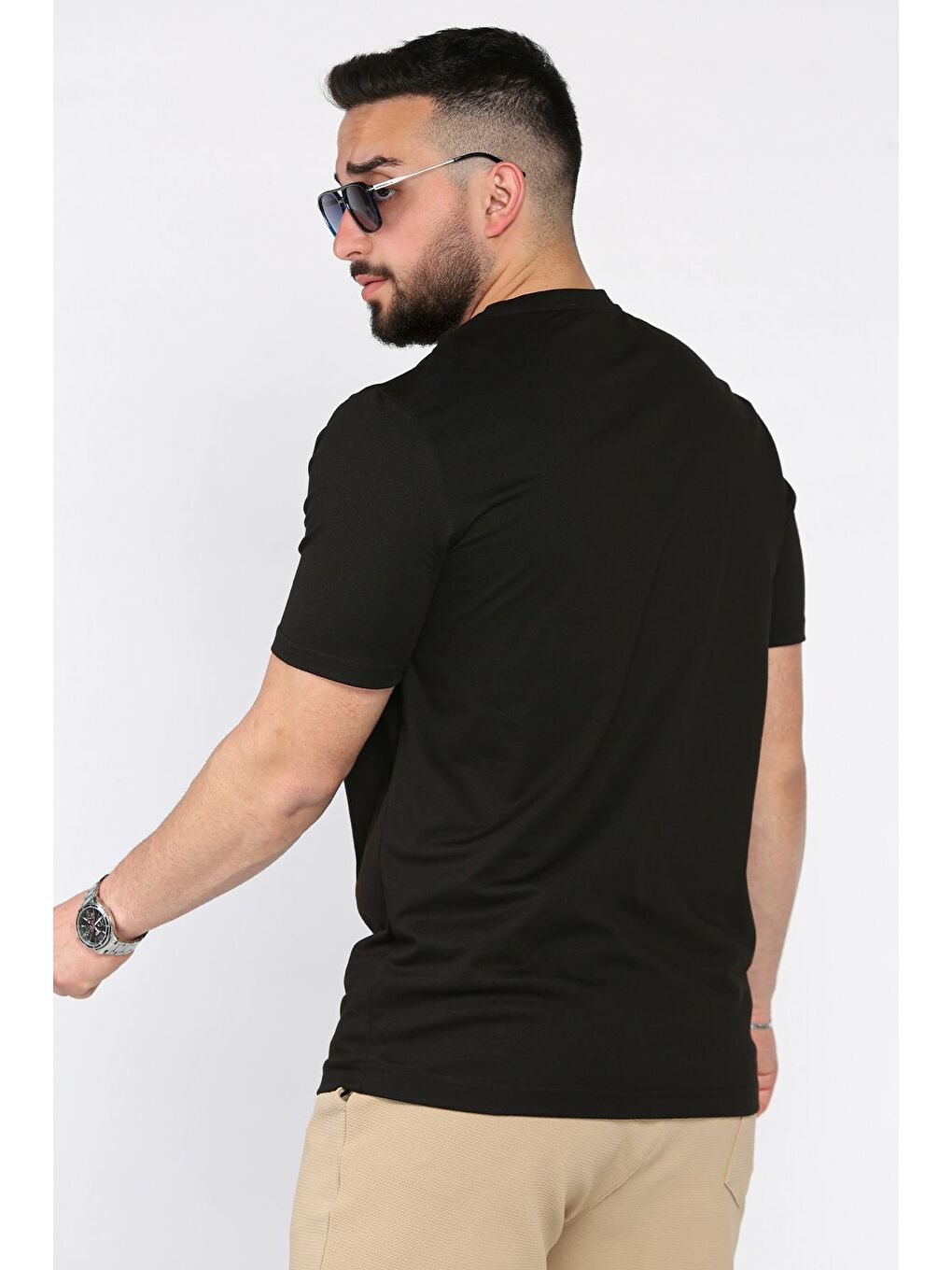 Siyah Bisiklet Yaka Baskılı Erkek Tişört-2