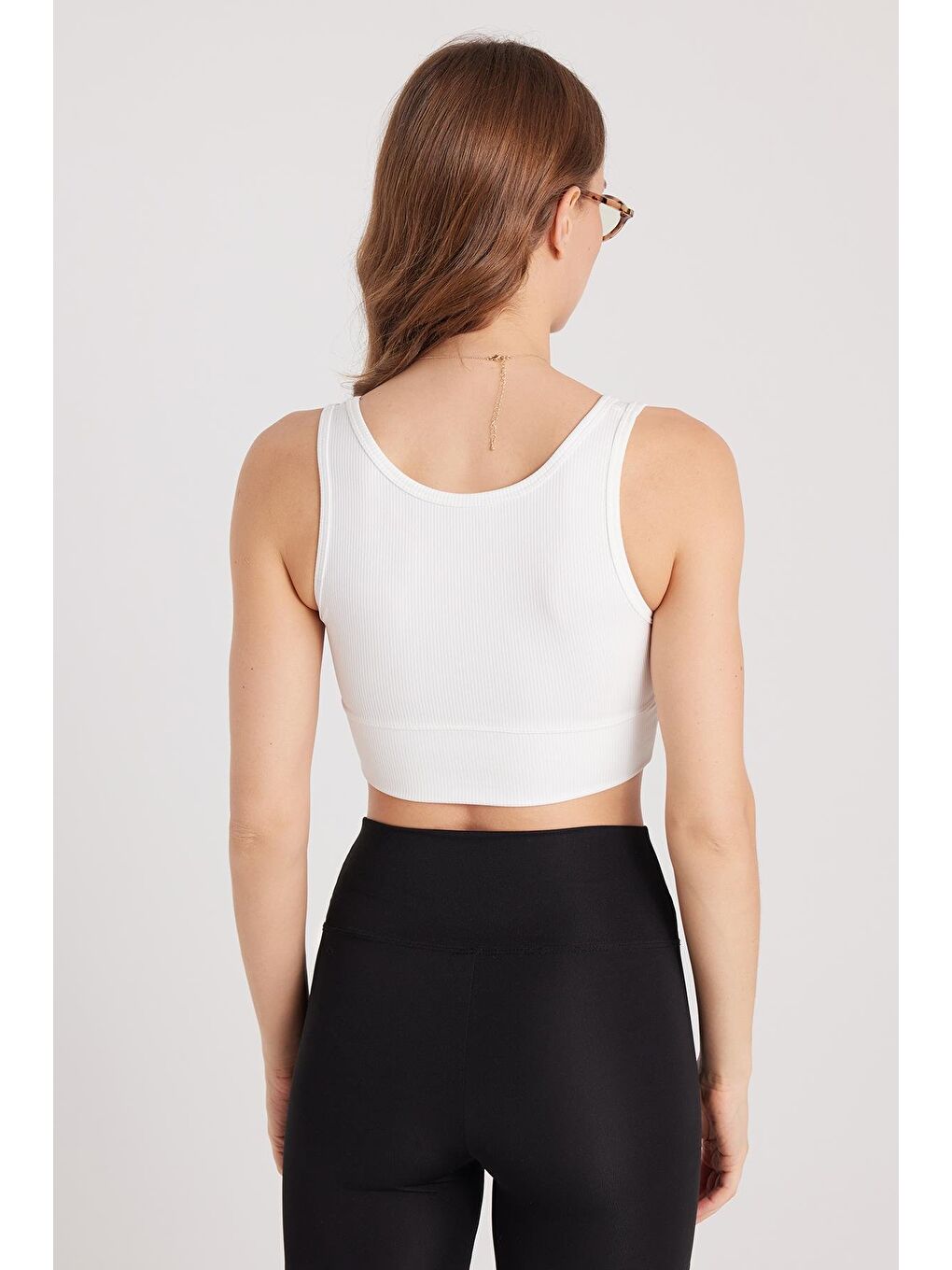 Kadın Slim Fit Dar Kesim Bisiklet Yaka Kalın Askılı Esnek Ekru Spor Atlet-6