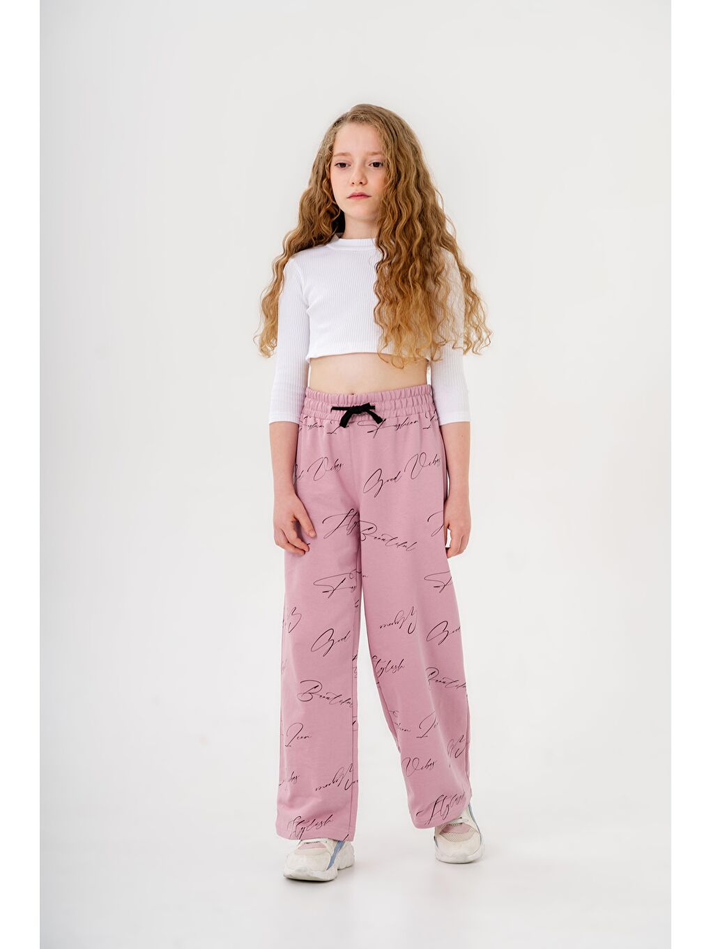 Pembe Geniş Paçalı Tüm Alan Baskılı Kız Çocuk Eşofman Altı-1