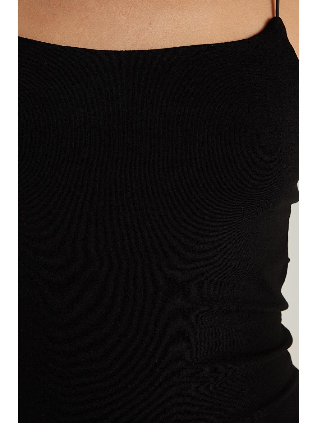 Kadın Slim Fit Dar Kesim İnce Askılı Kare Yaka Siyah Body Atlet-2