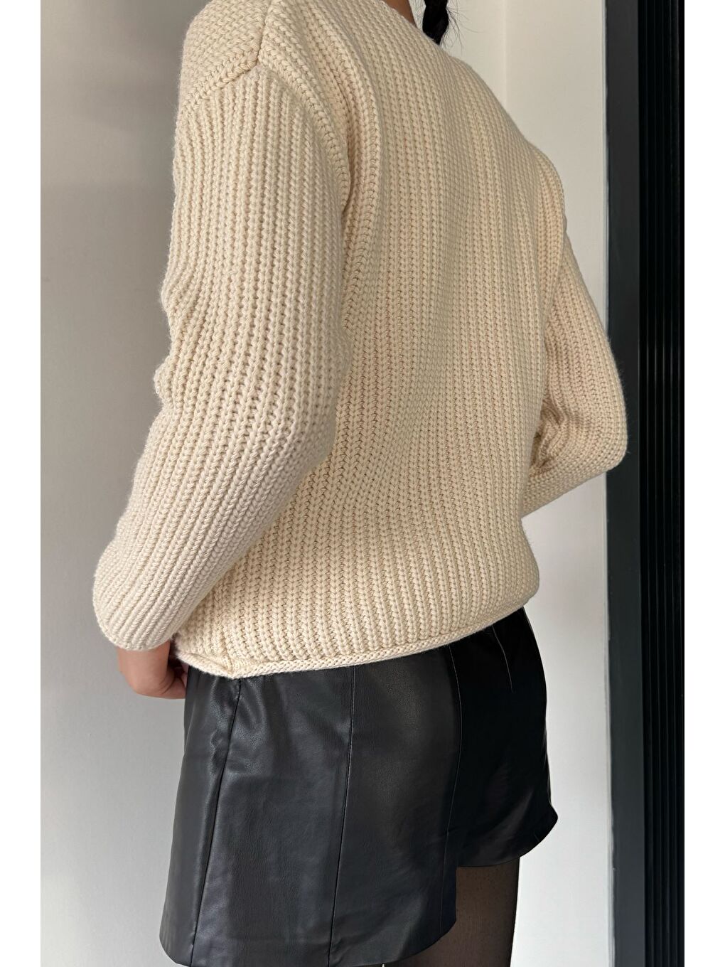 Ekru Kadın Çift Cepli Triko Ceket-3