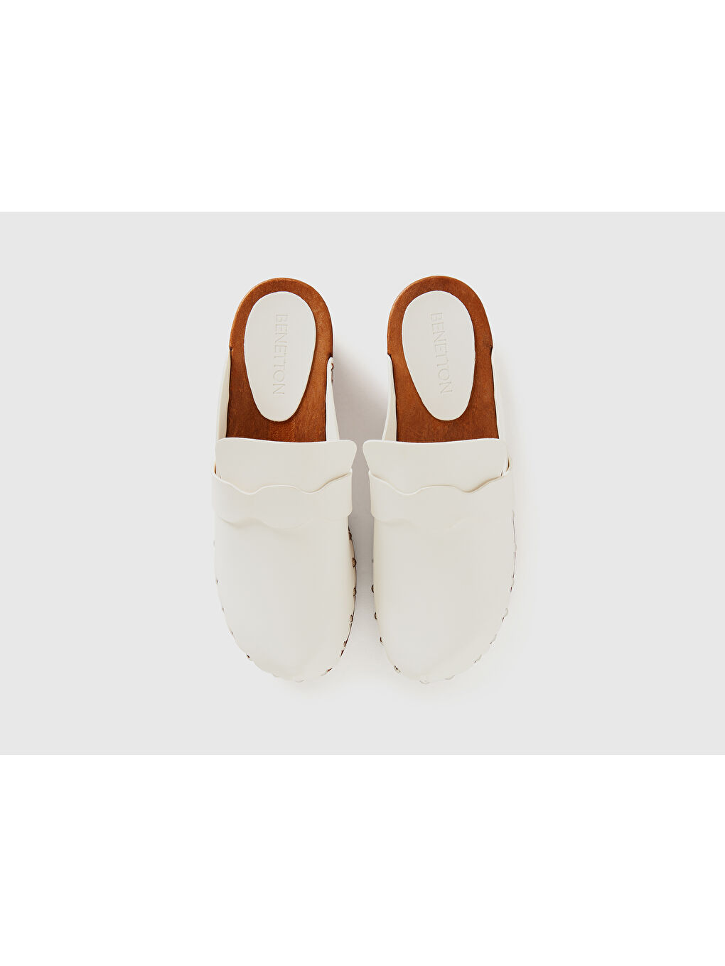 Kadın Beyaz Suni Deri Takunya-4