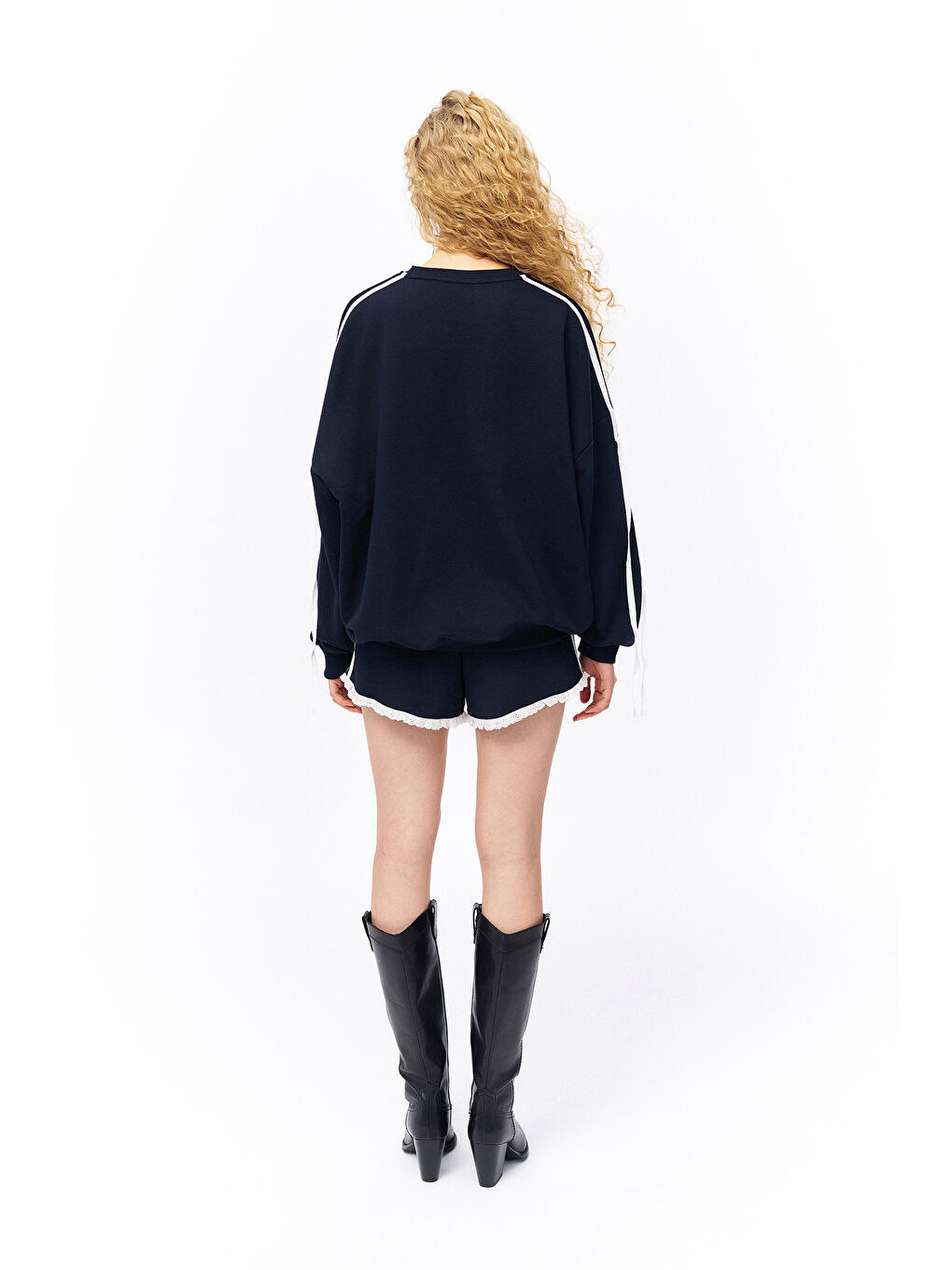 Kolları Şerit Detaylı Sweatshirt Lacivert-4