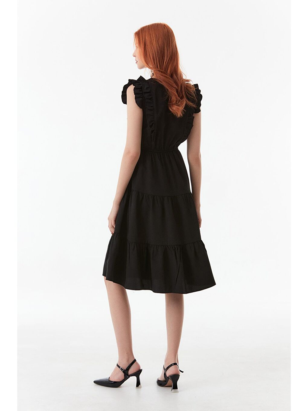 Siyah Fırfırlı Düğmeli V Yaka Elbise-4