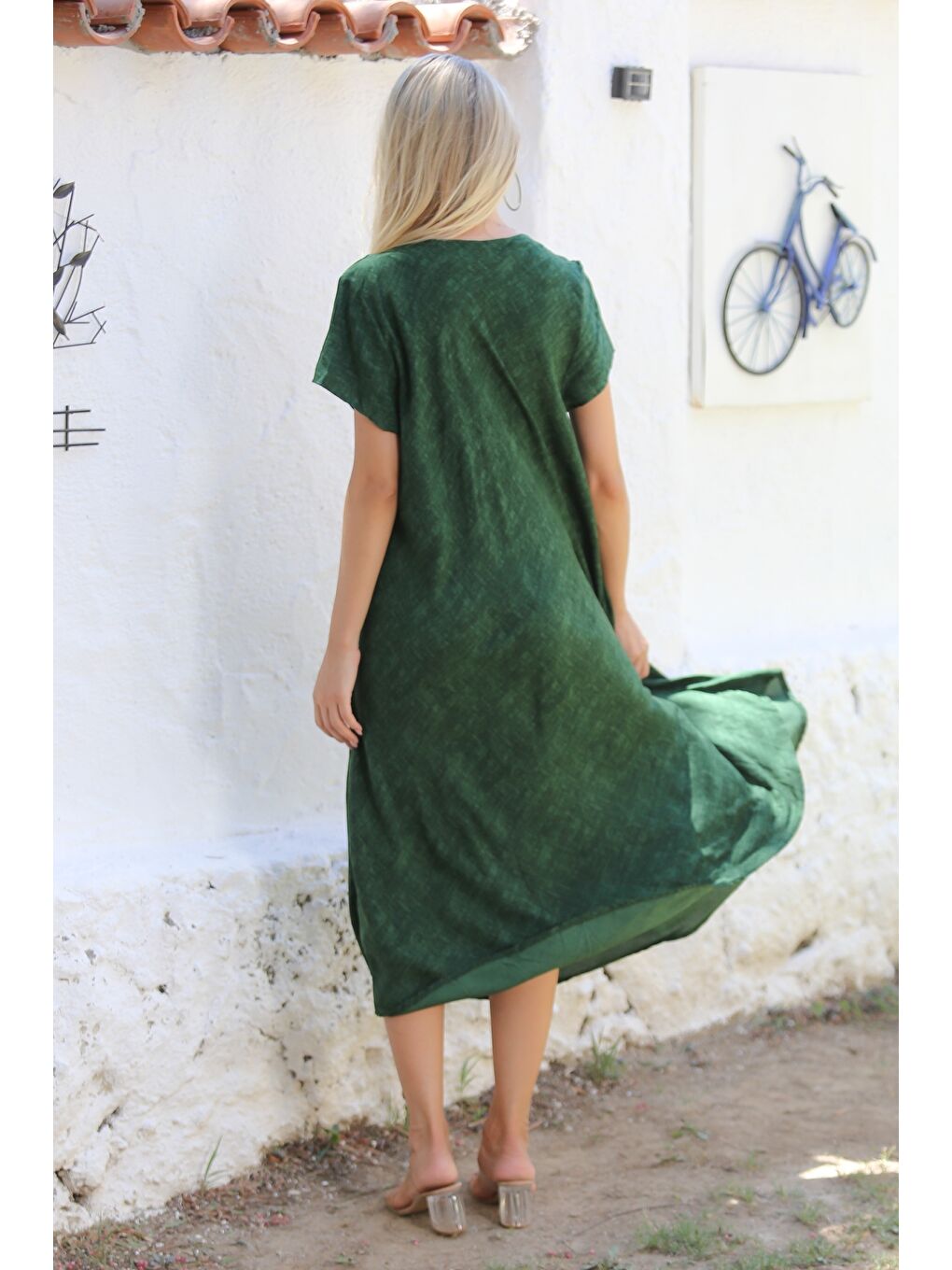 Koyu Yeşil V Yaka Kısa Kol Allover Baskılı Dokuma Casual Elbise-7