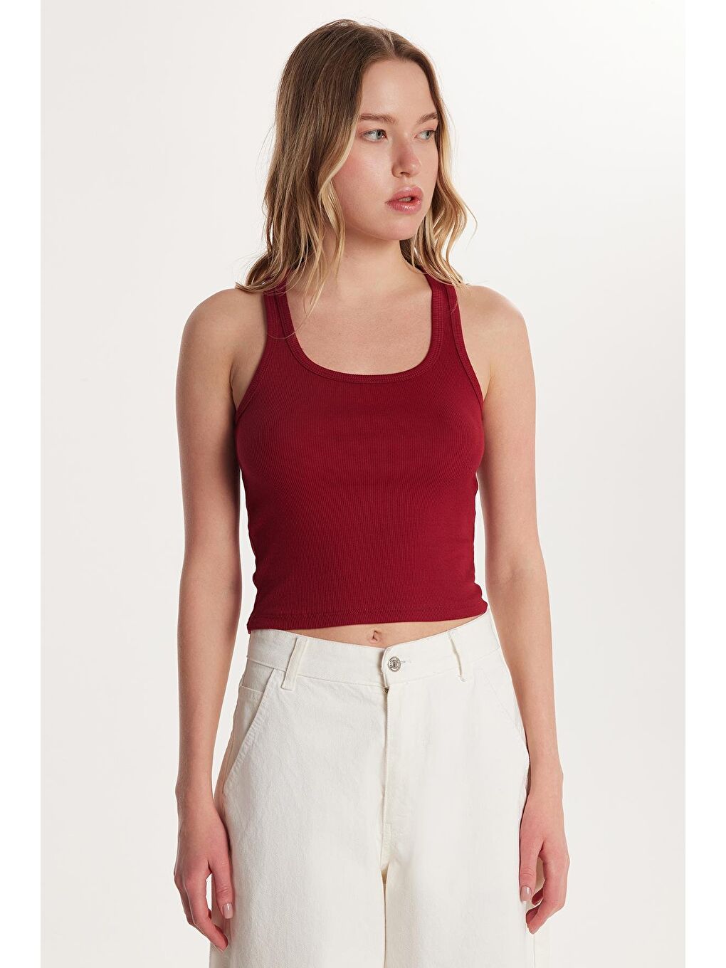 Kadın Slim Fit Dar Kesim İnce Askılı U Yaka Bordo Body Atlet-3