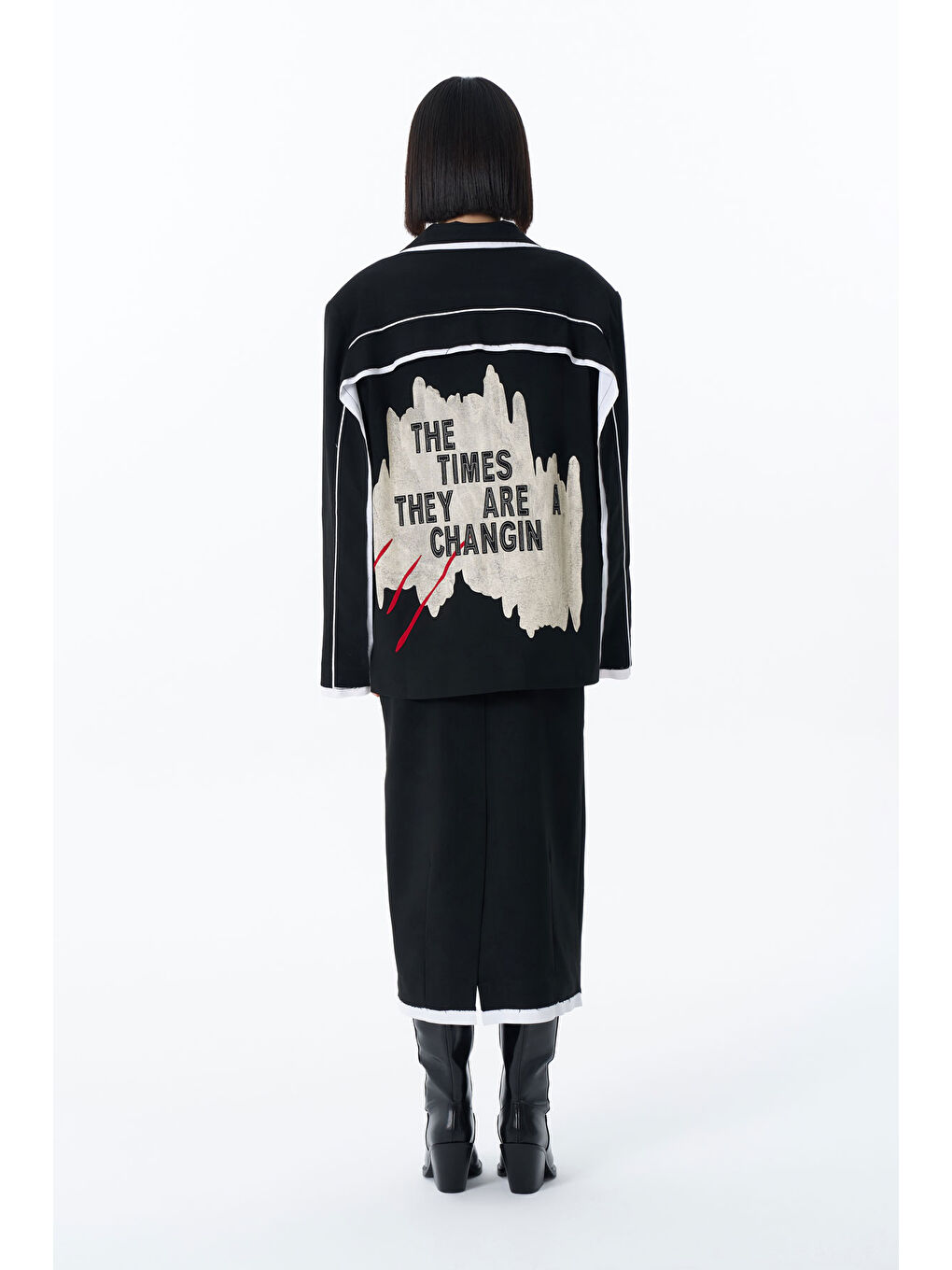 Sırtı Baskılı Arma Detaylı Blazer Ceket Siyah-1