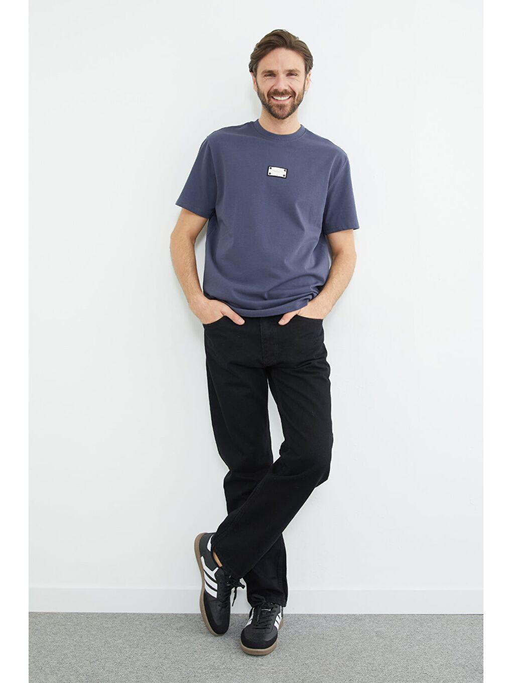 Mavi Armalı Bisiklet Yaka Tişört-3