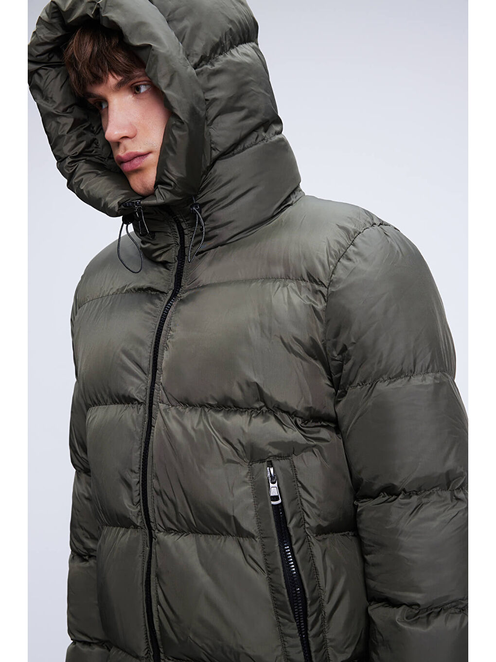 Haki Dinamik Fit Hakim Yaka Kapüşonlu Şişme Mont-2