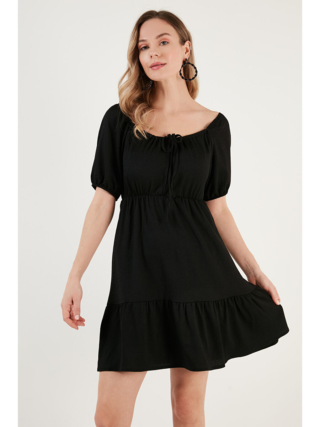 Siyah Önü Büzgülü Balon Kollu Mini Elbise 5869005-5