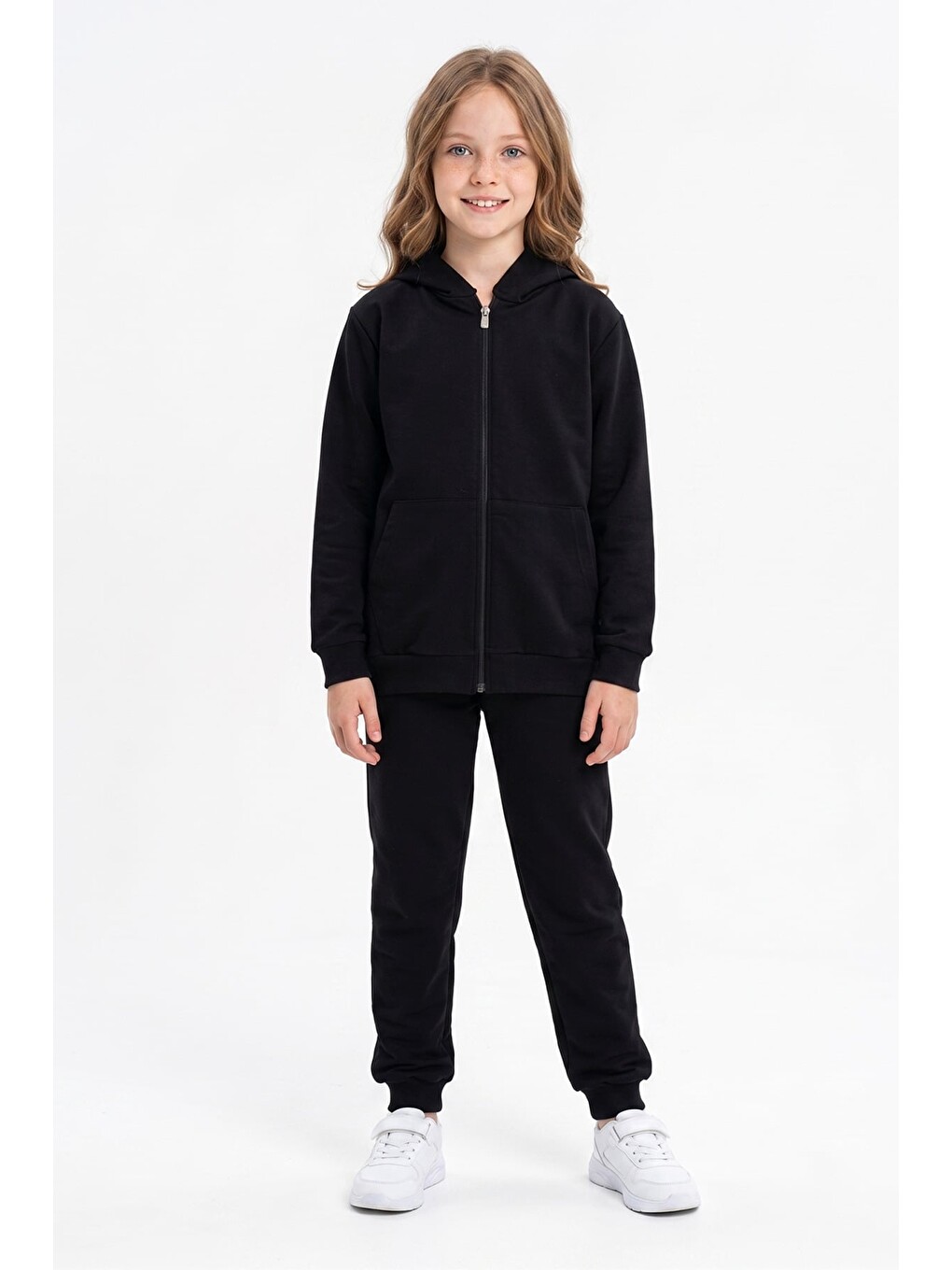 Siyah Kapüşonlu Fermuarlı Unisex Çocuk Eşofman Takımı-2