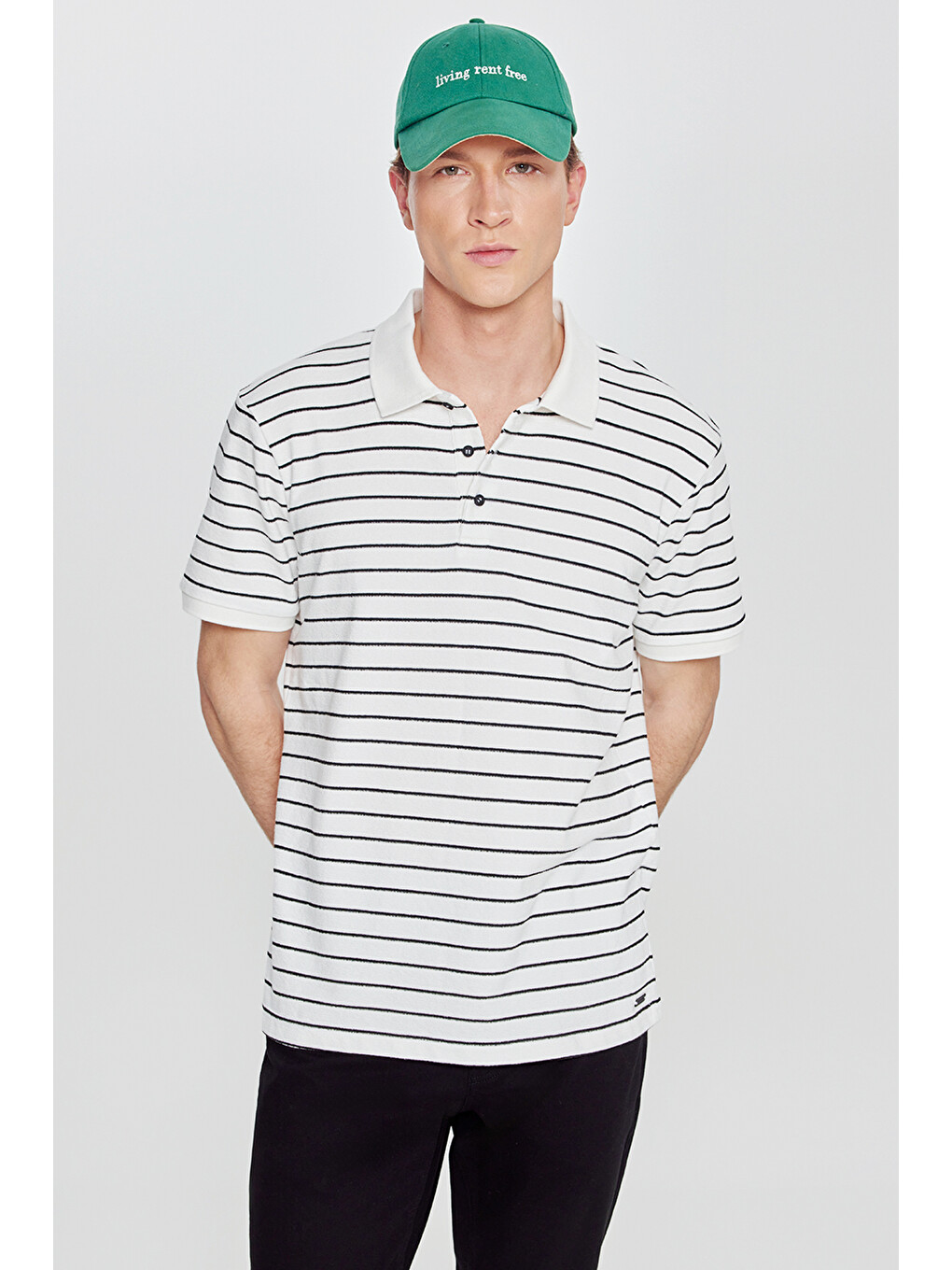 Erkek Beyaz-siyah Pamuklu Slim Fit Dar Kesim Polo Yaka Çizgili Tişört-2