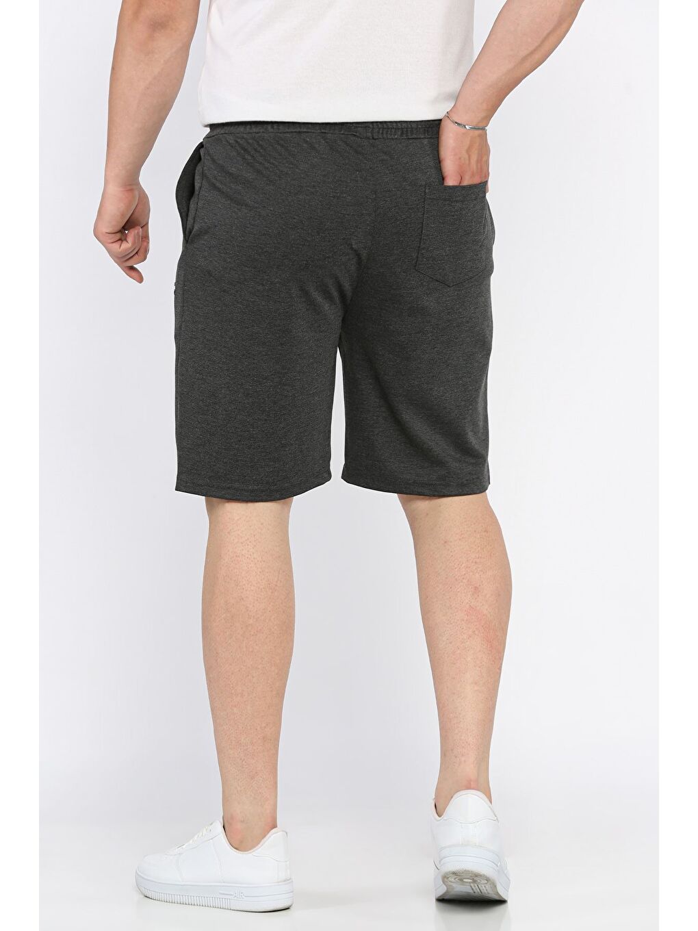 Siyah Yazı Baskılı Erkek Şort-2