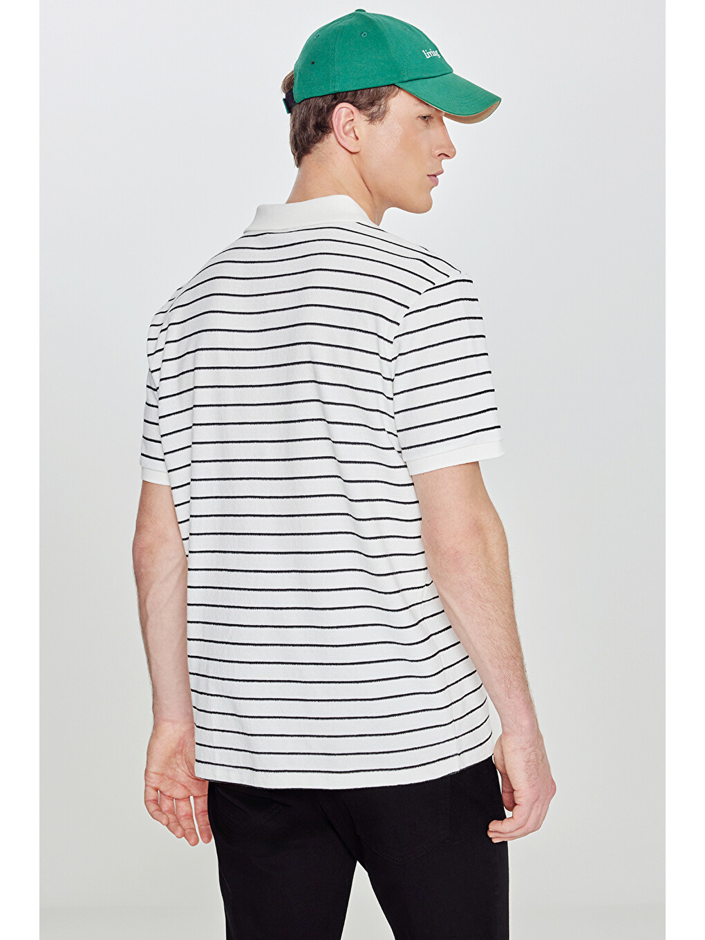 Erkek Beyaz-siyah Pamuklu Slim Fit Dar Kesim Polo Yaka Çizgili Tişört-4