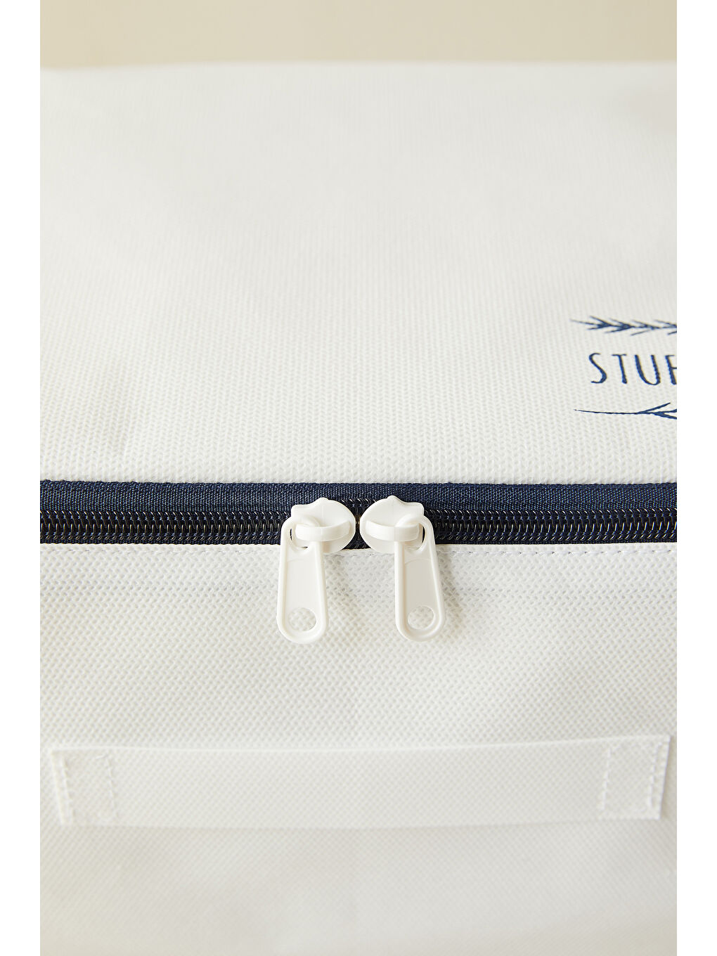 4'lü Lacivert Fermuarlı Beyaz Renk Stuff & Things Hurç Set-4