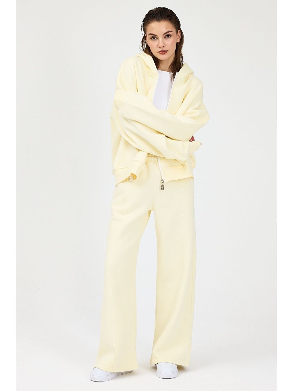 Bej Kadın Chill Bol Paça Vanilya Sarısı Eşofman Alt-1