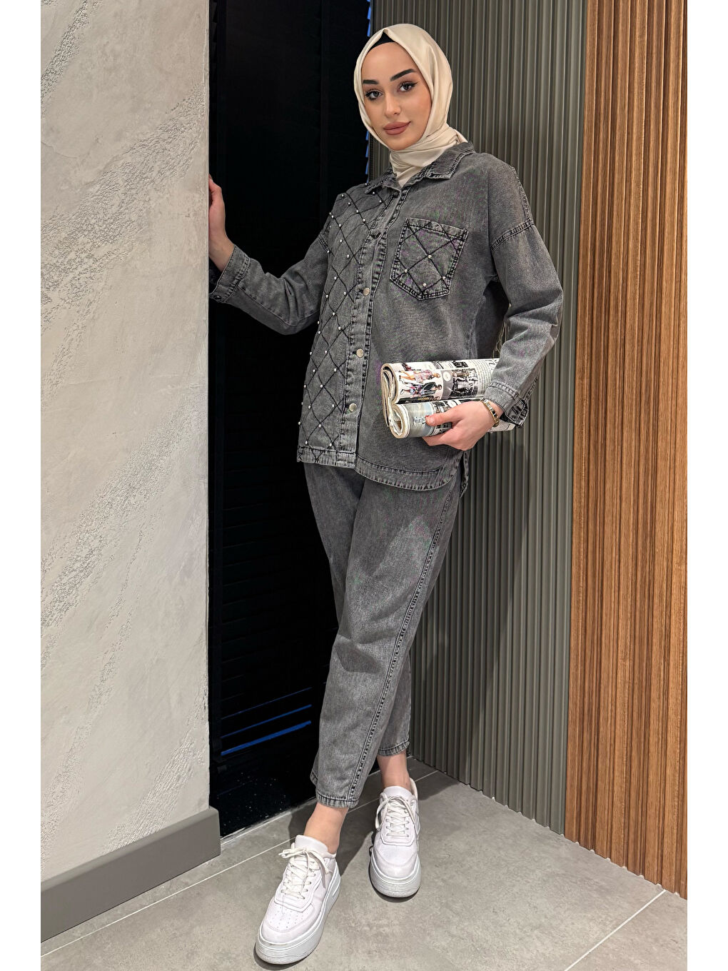 Antrasit Kadın Tek Cepli Taş Detaylı Jean Jean Ceket Pantolon Tesettür İkili Takım-1