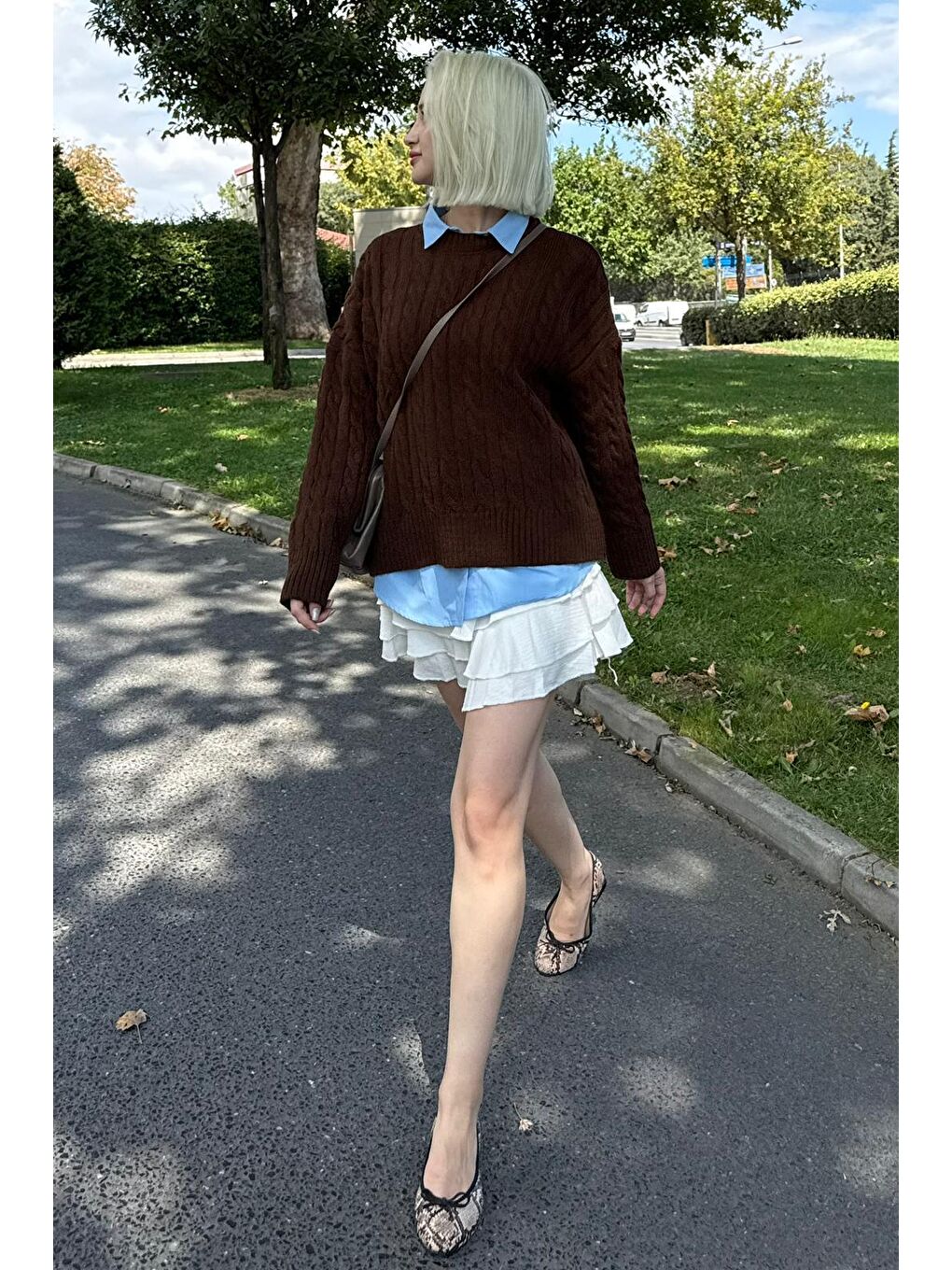 Kahverengi Bisiklet Yaka Örgü Desenli Kadın Triko Kazak Mg2520-5