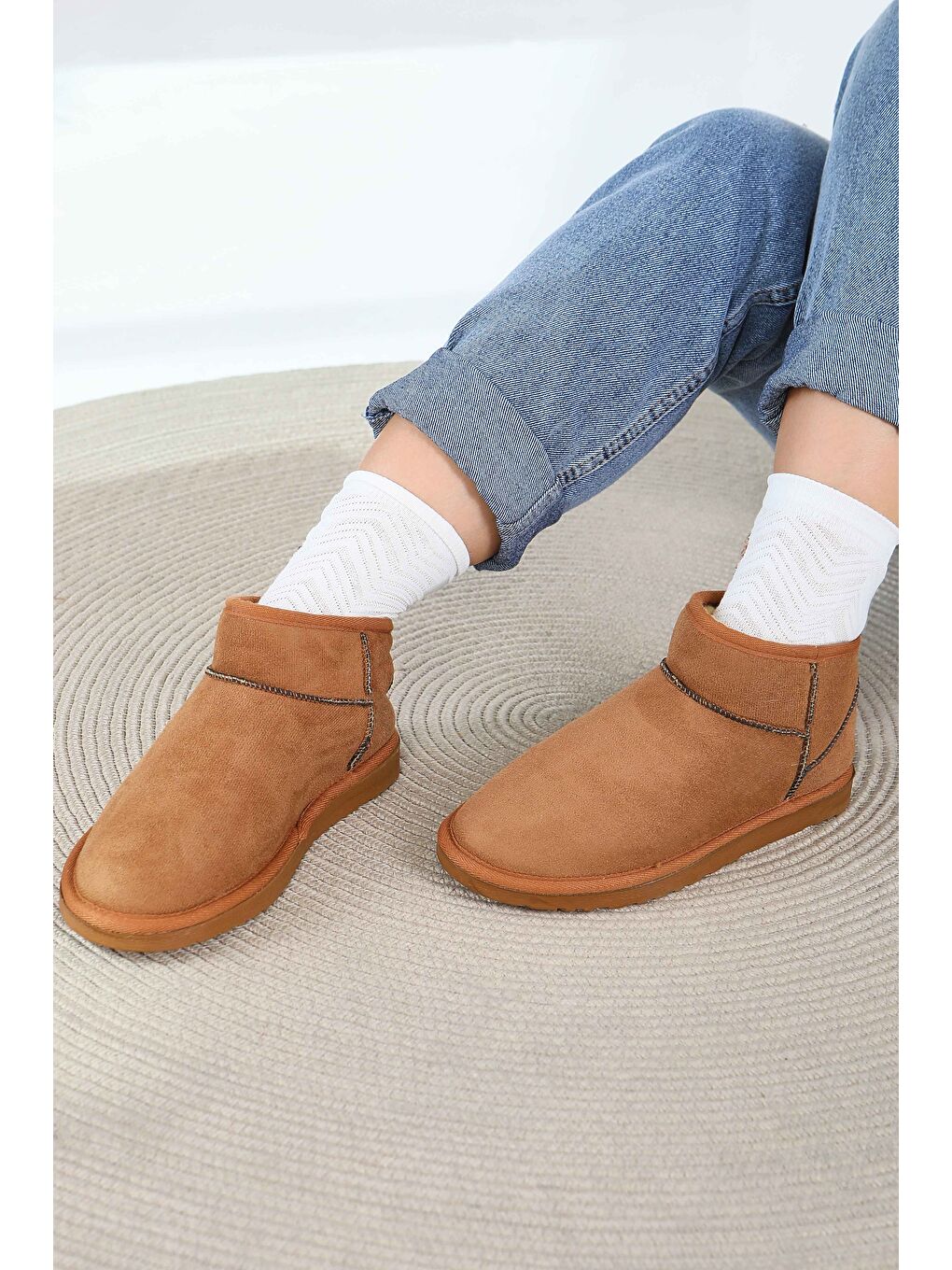 Kahverengi Kadın Taba İçi Pelüş Yarım Süet Bot - 27784-TABA-1