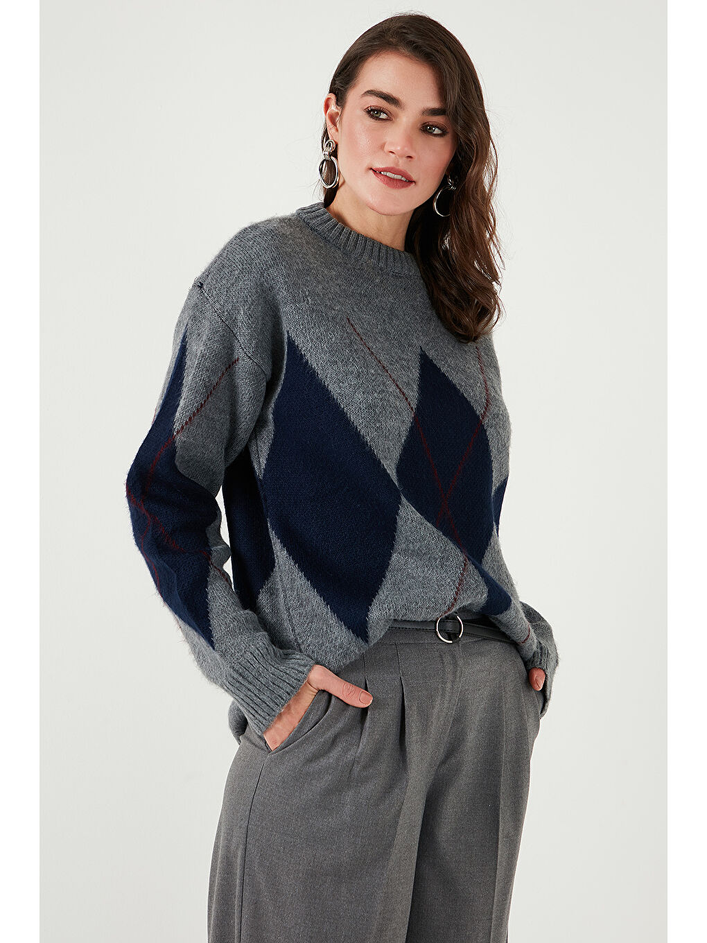 Gri Baklava Desenli Standart Fit Bisiklet Yaka Kazak 4615574-4