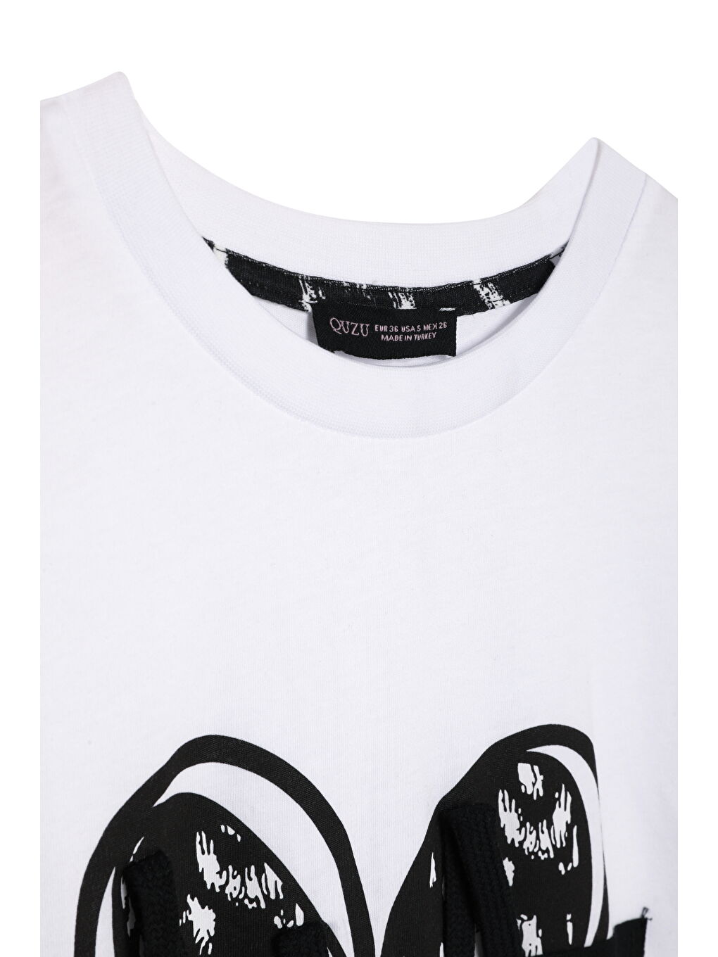 Kalp Baskılı Kısa Kol Tişört Beyaz-1