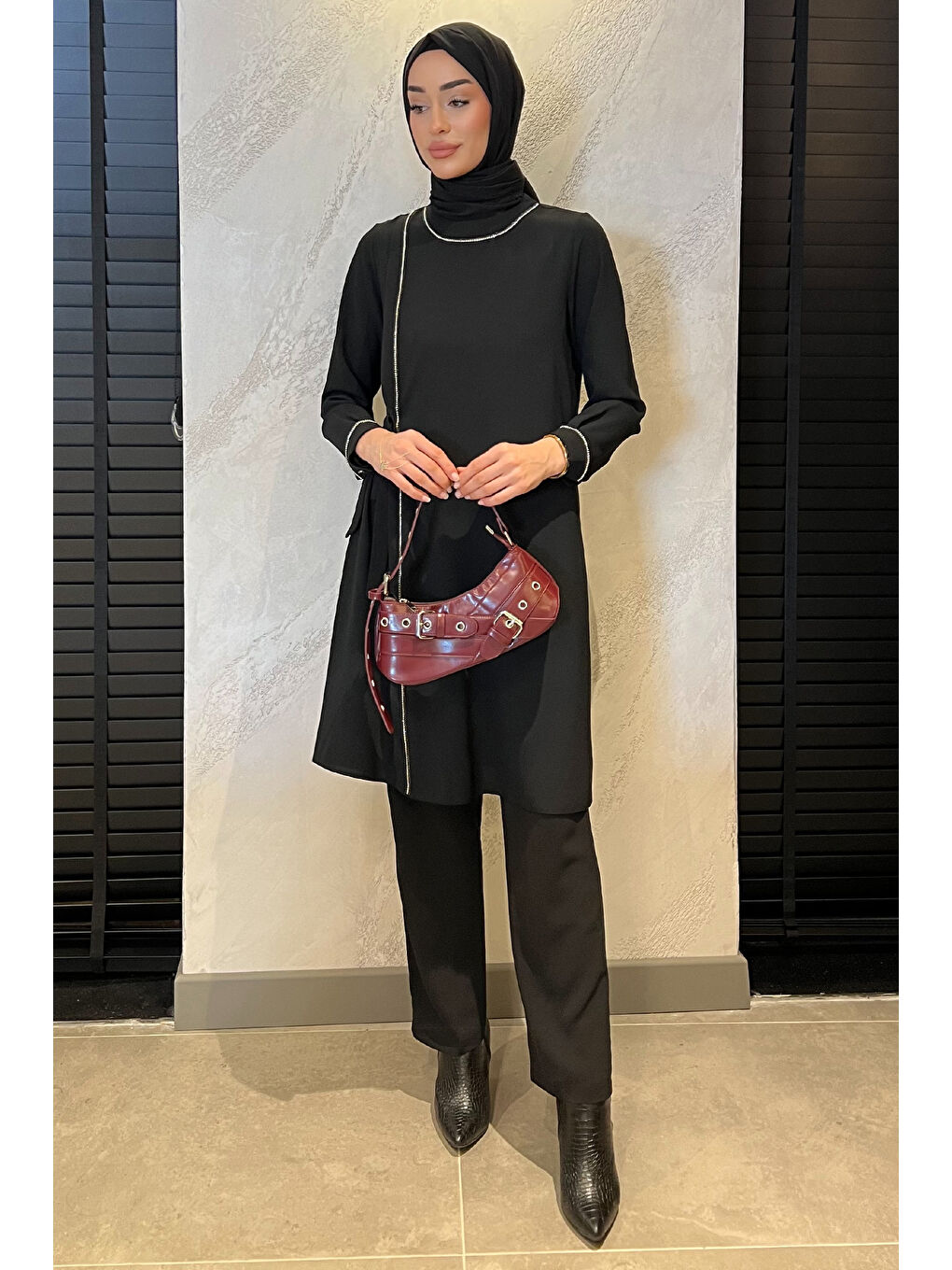 Siyah Kadın Taş İşlemeli Tesettür Tunik Pantolon İkili Takım-3
