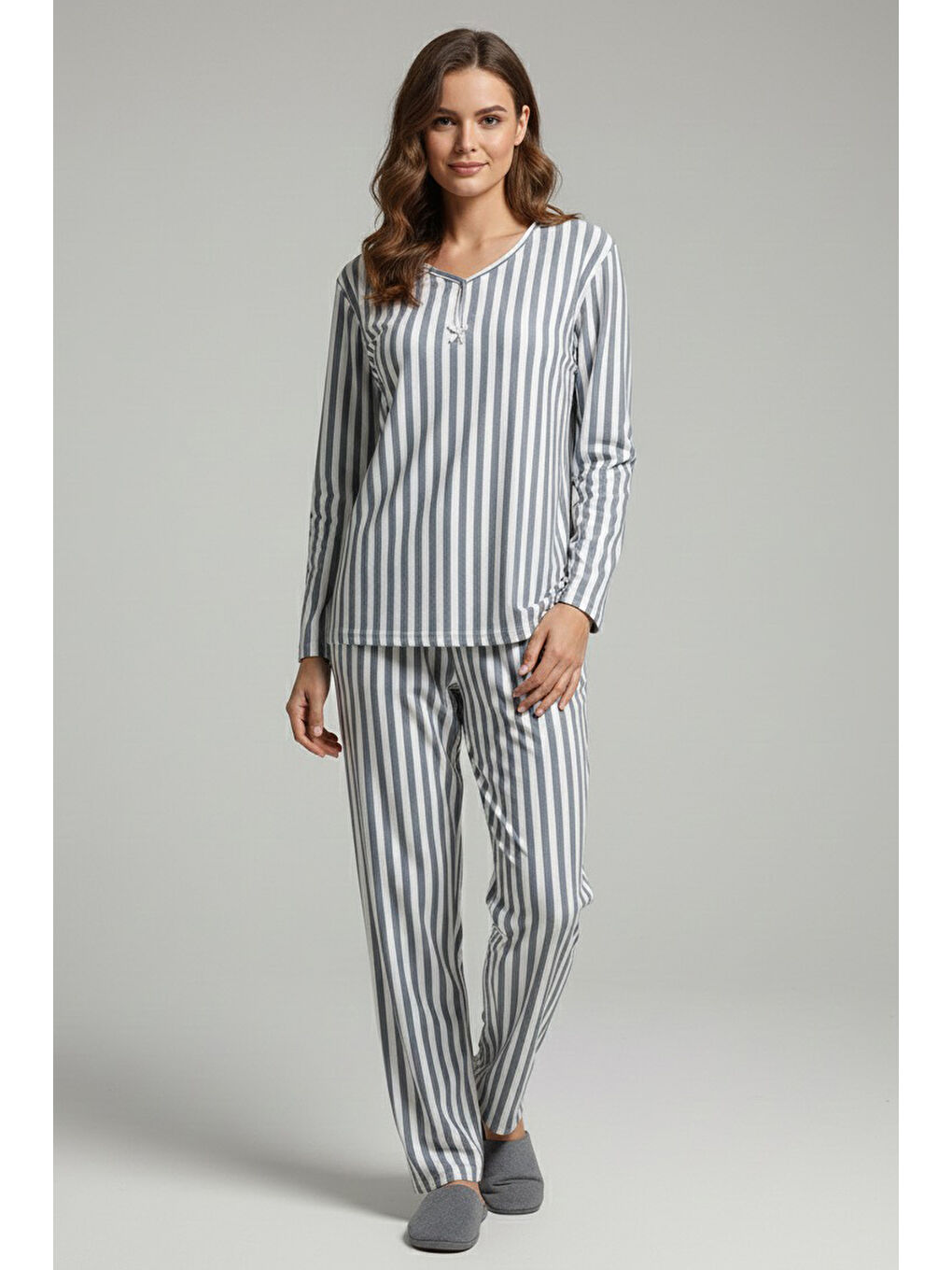 Çizgili Süet Pijama Takımı Gri - 28057-GRI