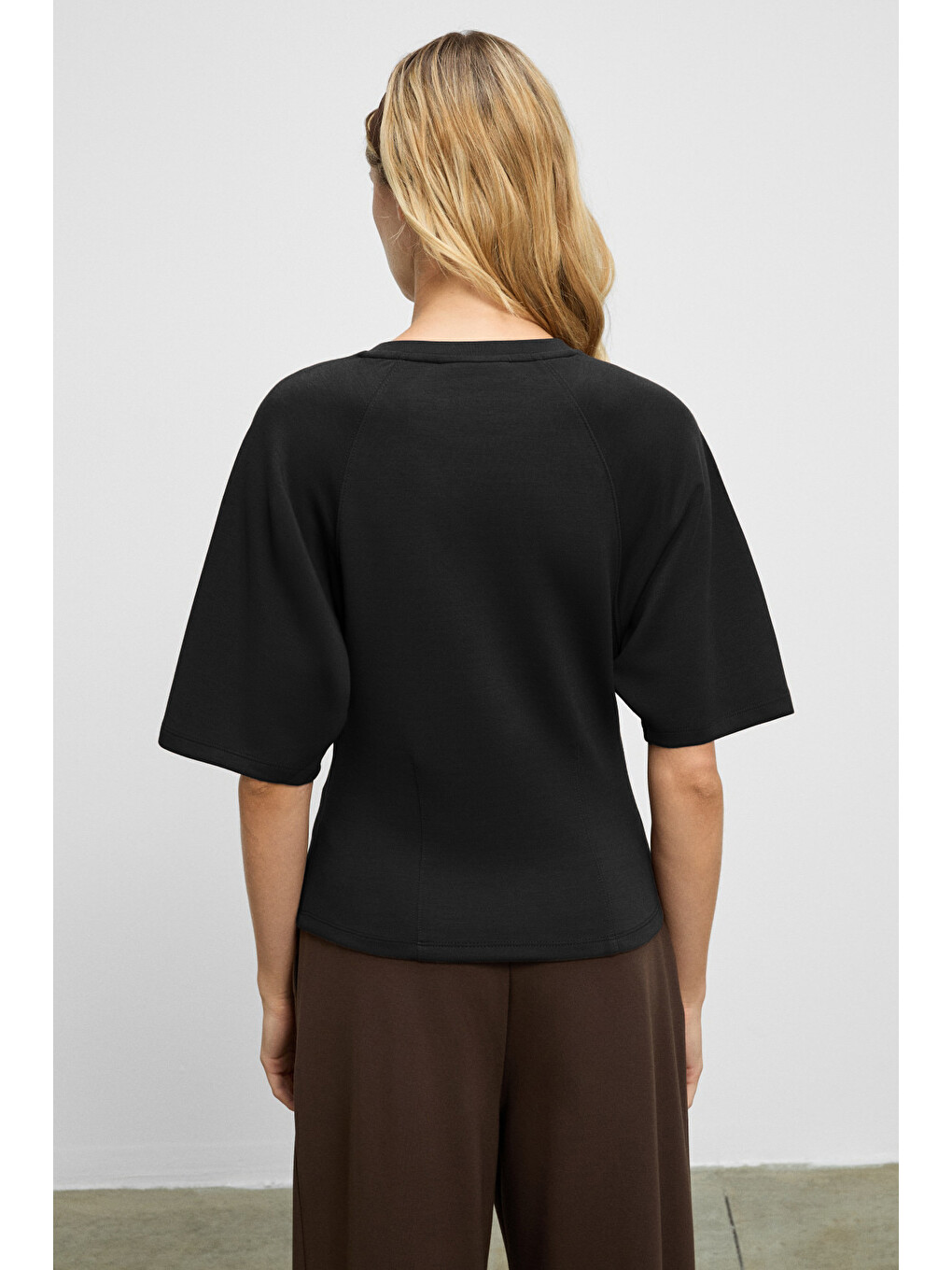 Siyah JOLIEZA Kadın Bisiklet Yaka Pens Detaylı Kısa Reglan Kollu Relaxed Fit SİYAH Bluz-5