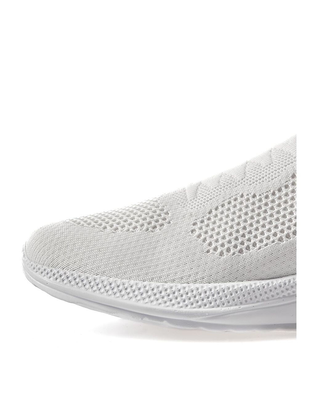 Beyaz Yüksek Taban Fileli Bağcıksız Hafif Esnek Erkek Spor Ayakkabı - 89120-2