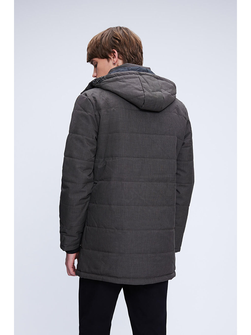 Kahverengi Dinamik Fit Hakim Yaka Desenli Kapitone Uzun Kapüşonlu Mont-4