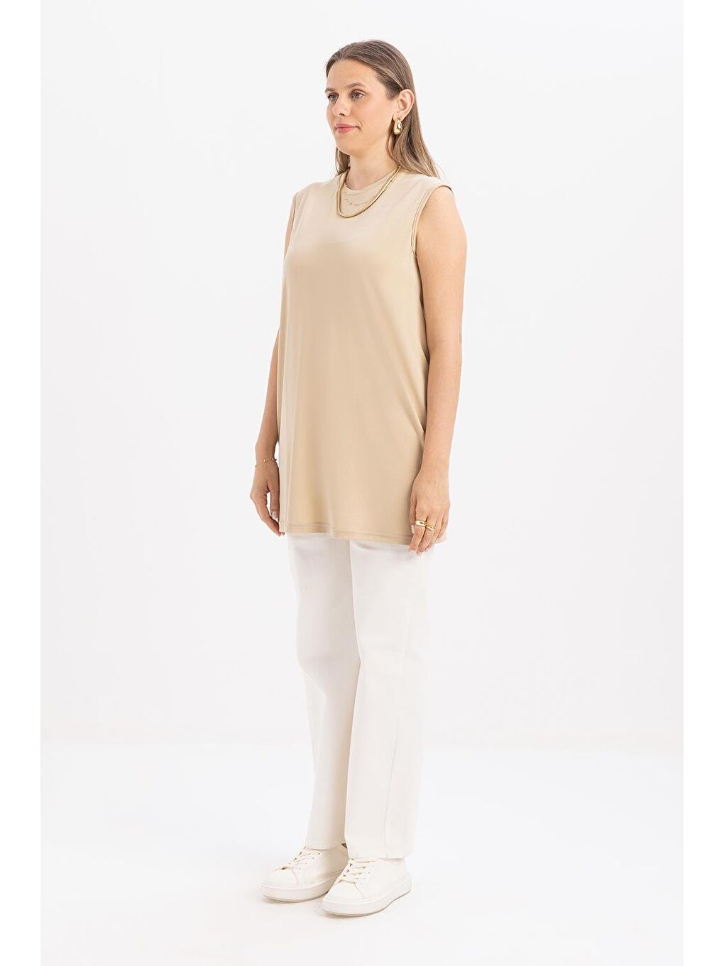 Bej-Basıc Sıfır Kol İçlik Tunik-2