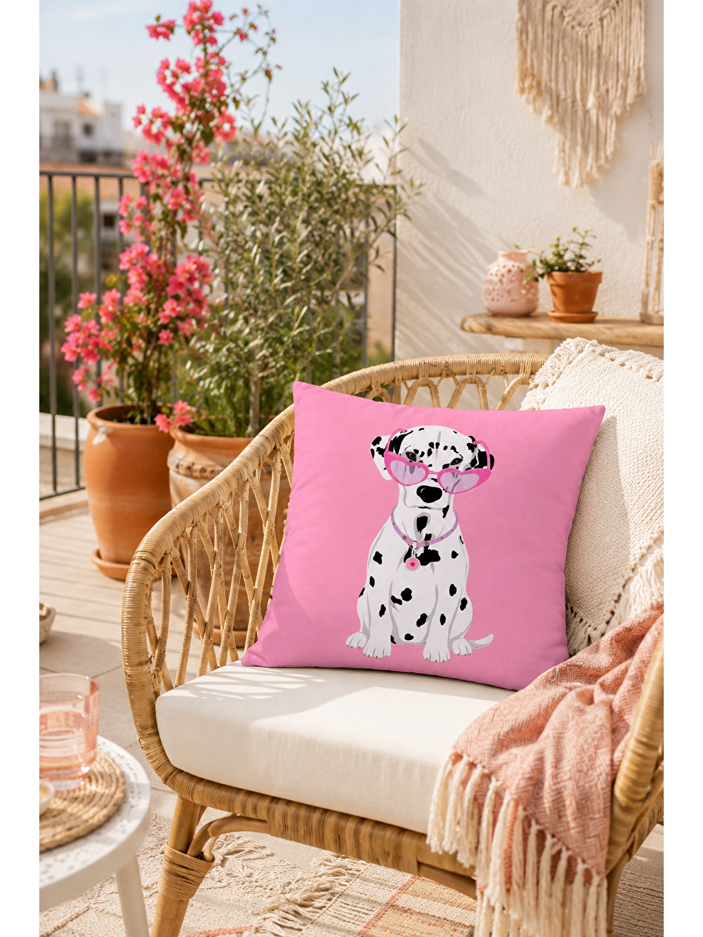Beyaz Sevimli Pembe Dalmaçyalı Köpek Desenli Dekoratif Kırlent Kılıfı Modern Dekor 43x43 Cm-6
