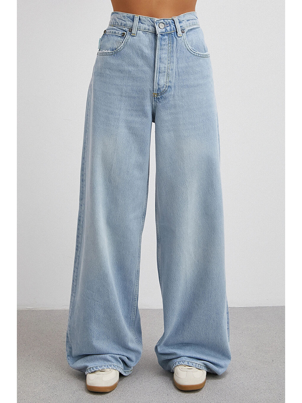 Yüksek Bel Geniş Paça Jean Buz Mavisi-4