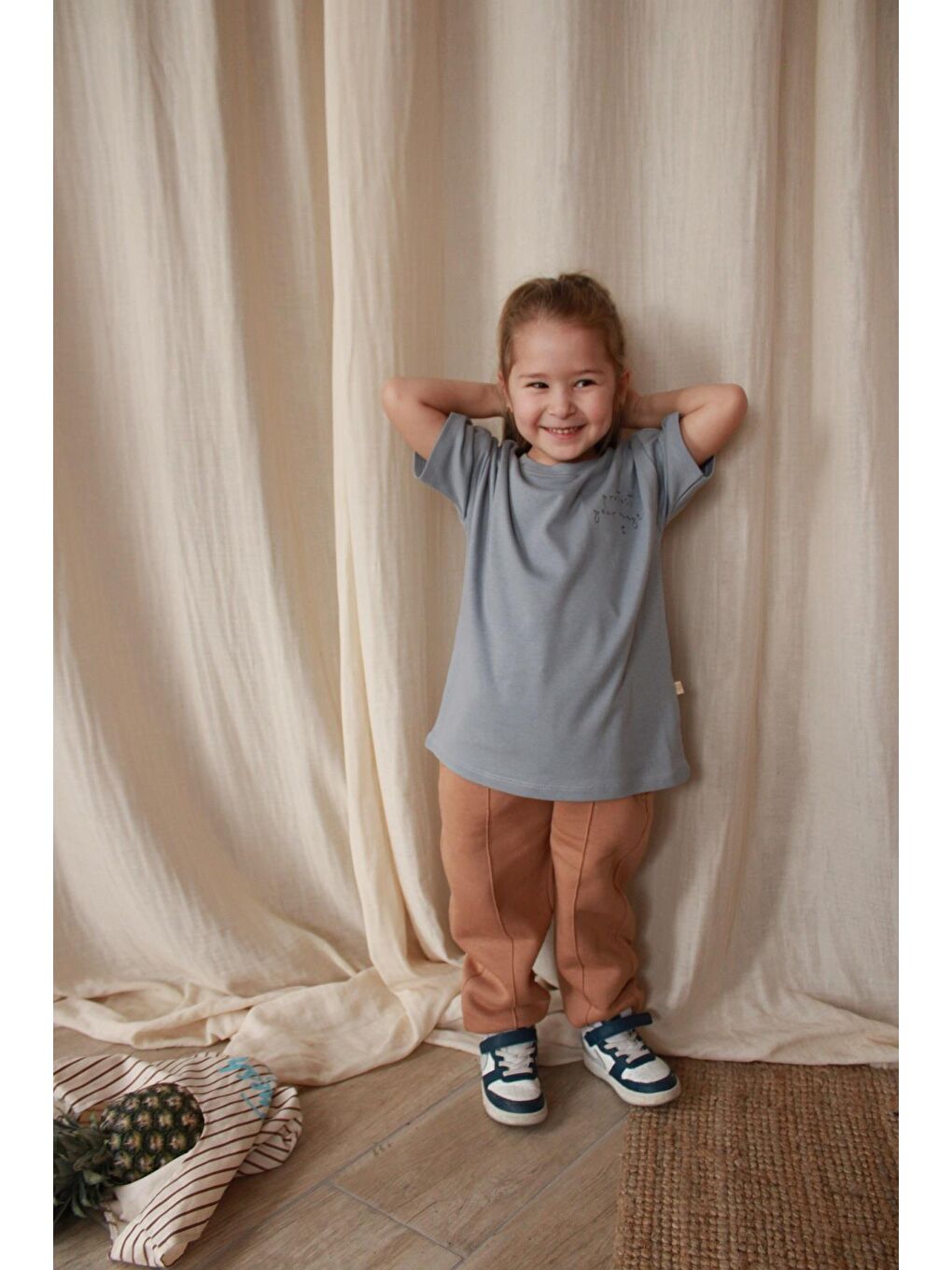 Açık Gri Nakışlı Oversize T-Shirt-1