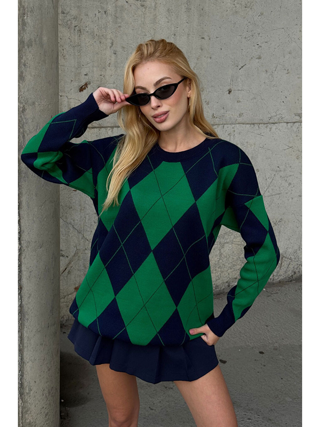 Yeşil Bisiklet Yaka Baklava Desenli Triko Kazak-1