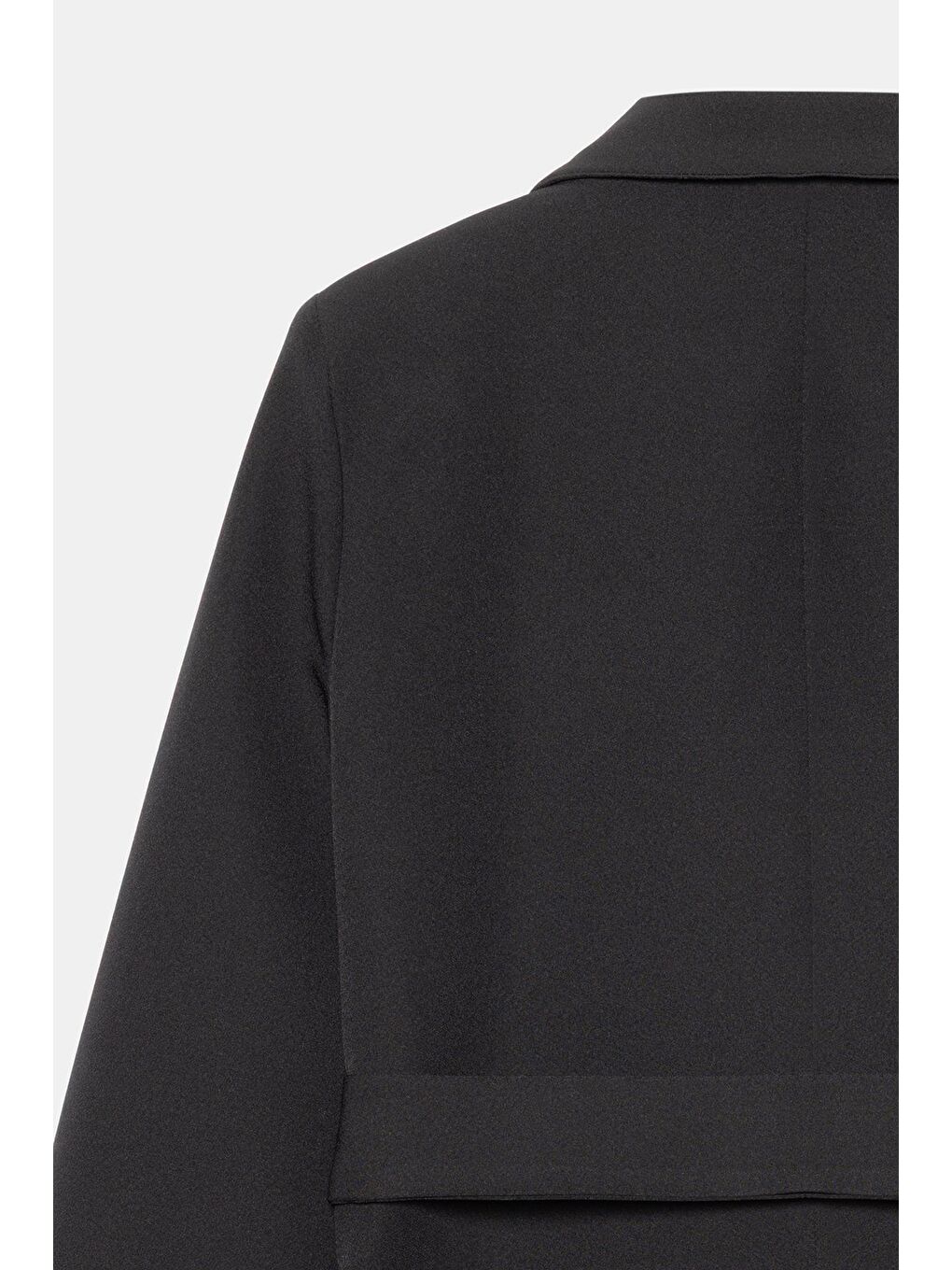 Siyah Kuşaklı Cep Detaylı Blazer Dokuma Ceket-3
