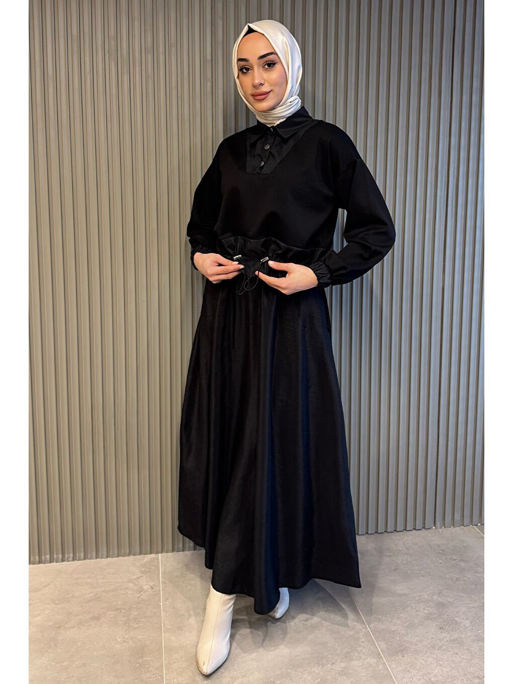 Siyah Bel Lastikli Paraşüt Garnili Yaka Çıtçıt Detaylı Bluz Etek Tesettür İkili Takım-3