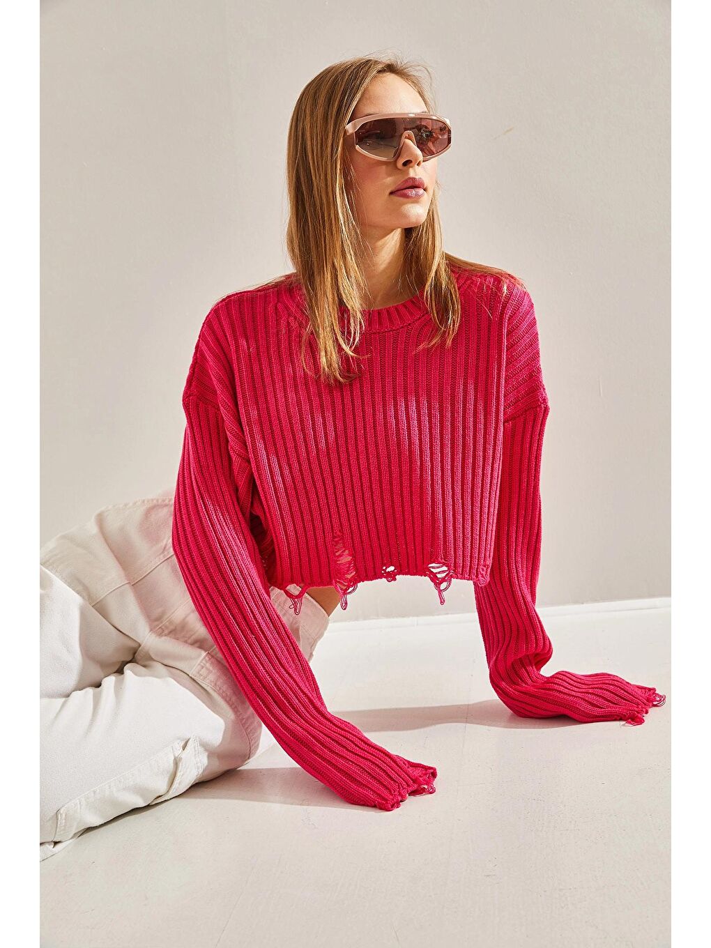 Fuşya Kadın Bisiklet Yaka Yırtık Detaylı Crop Triko Kazak-4