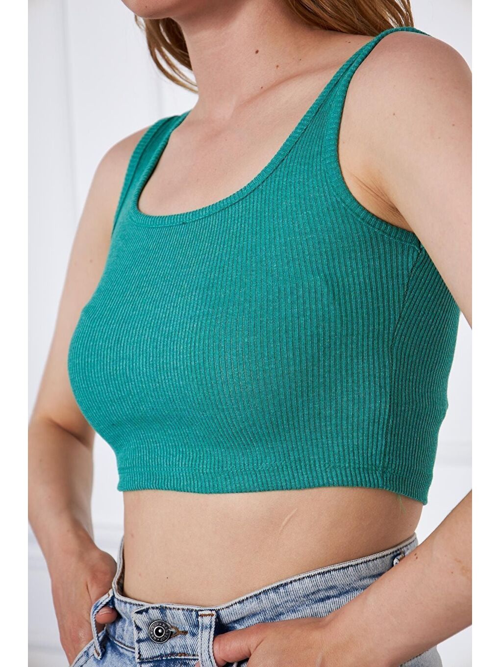 Yeşil Kadın Askılı Crop Top Bluz-1