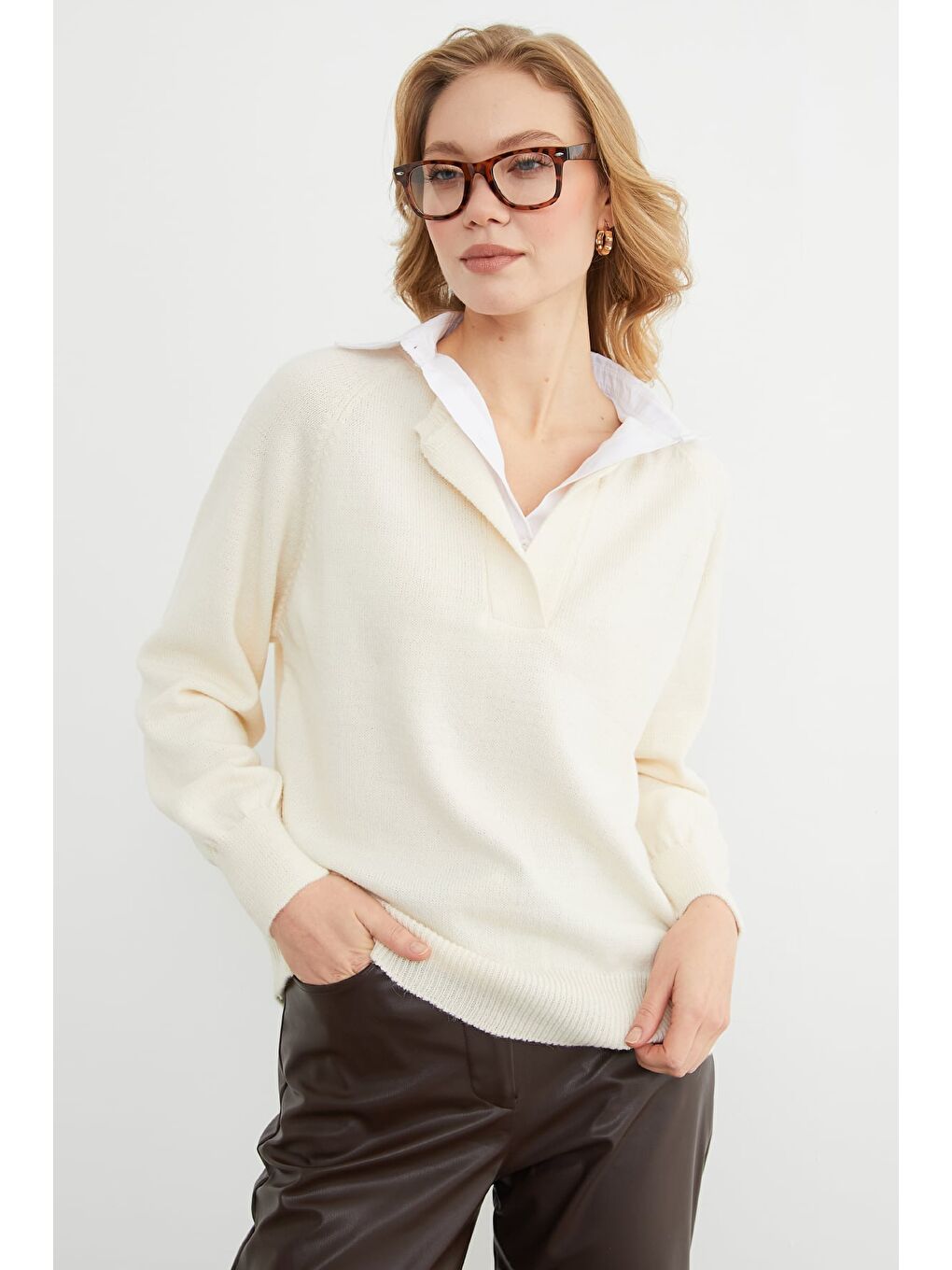 Ekru Basic Gömlek Yaka Triko Kazak-2