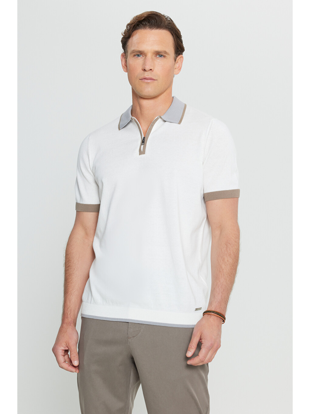 Erkek Ekru %100 Pamuk Standart Fit Normal Kesim Polo Yaka Triko Tişört-1