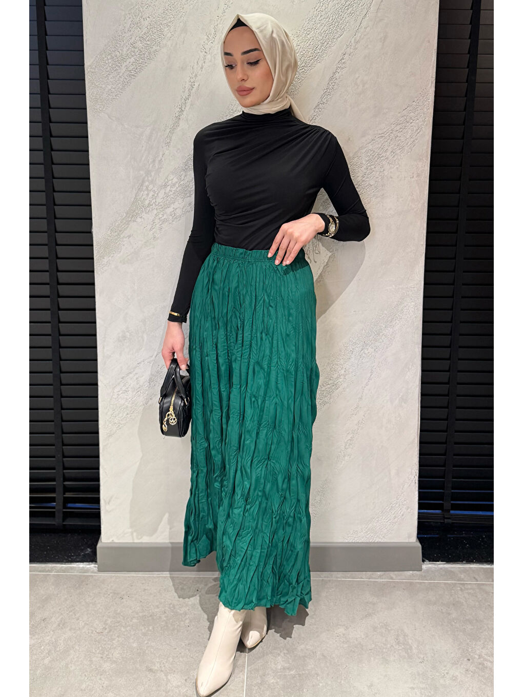 Yeşil Bel Lastikli Krinkıl Vual Tesettür Etek-1