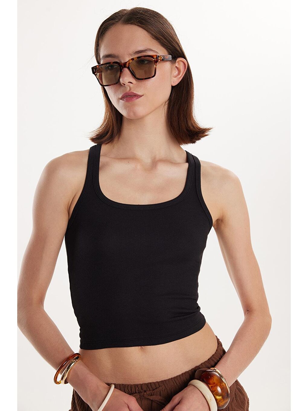 Kadın Slim Fit Dar Kesim İnce Askılı U Yaka Siyah Body Atlet-1