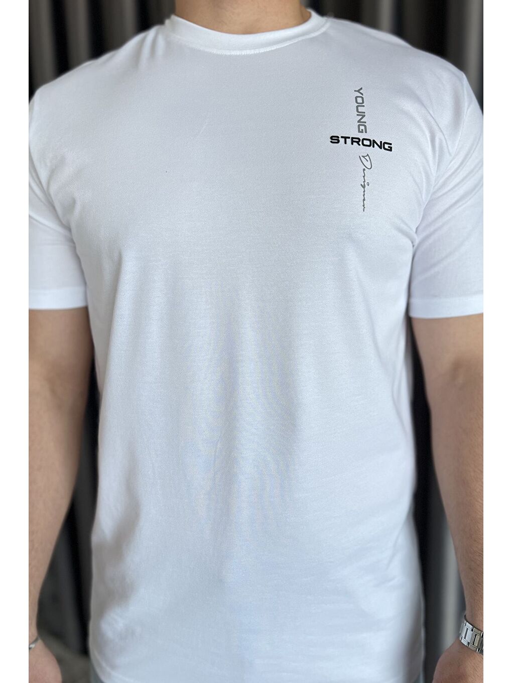 Beyaz Erkek Bisiklet Yaka Baskılı Şerit Detaylı Tişört-3